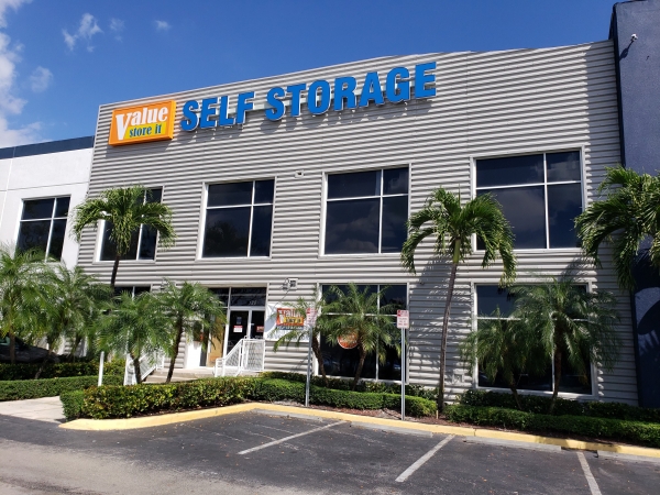 Value Store It - Miami Airport Center