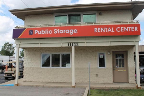 Public Storage - West Allis - 11122 W Lincoln Ave