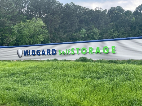 Midgard Self Storage - Fayetteville 2