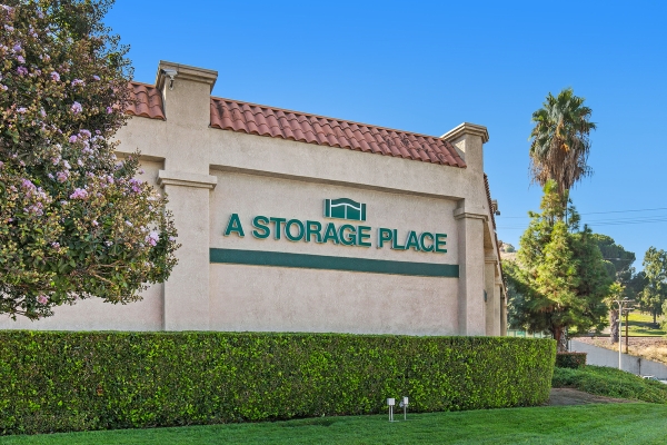 A-Storage Place - Riverside