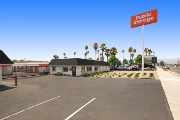 Public Storage - Norco - 2567 Hamner Ave