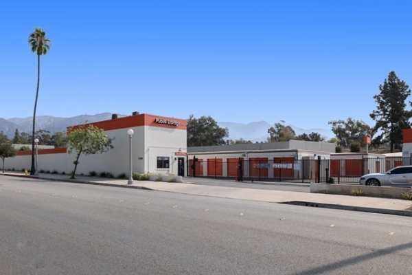 Public Storage - Pasadena - 1240 N Lincoln Ave