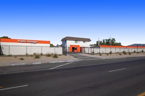 Public Storage - Arleta - 13333 Osborne Street