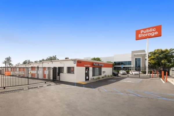 Public Storage - Whittier - 12320 E Whittier Blvd