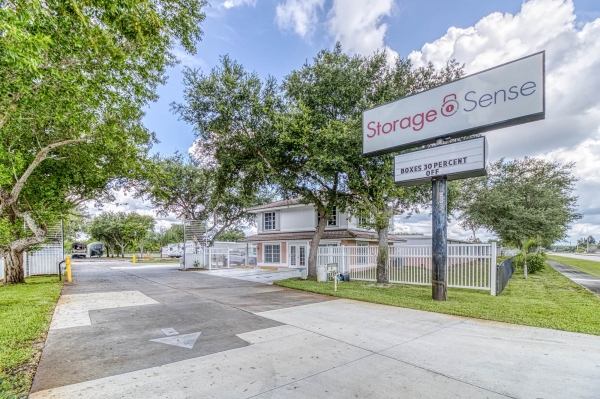 Storage Sense - Vero Beach