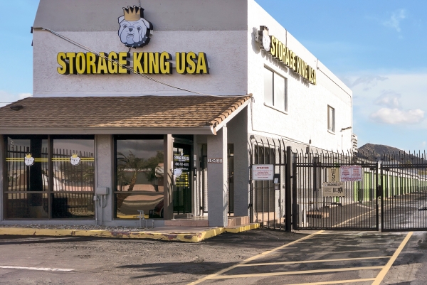 Storage King USA - 081 - Phoenix, AZ - 10411 N 19th Ave