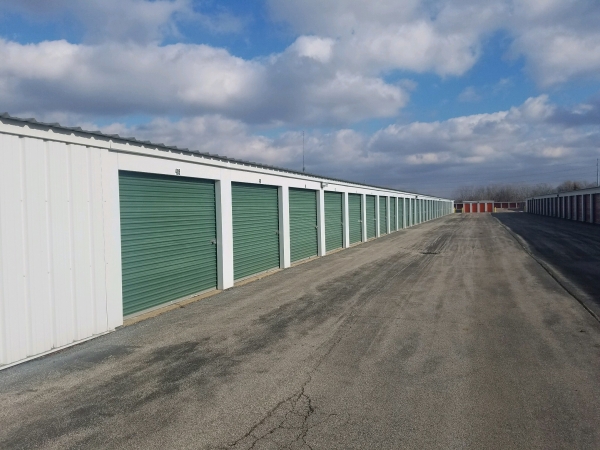 BinTris Moving & Storage - Stevensville