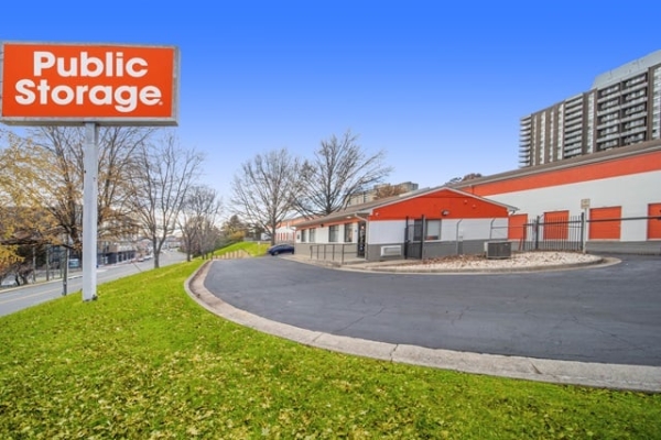 Public Storage - Alexandria - 401 S Pickett Street