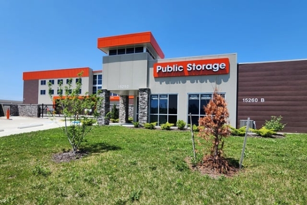 Public Storage - Olathe - 15260 S Mahaffie St