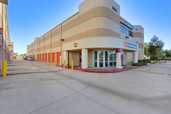 A-1 Self Storage - Kearny Mesa - 5654 Copley Dr