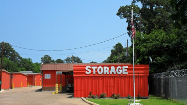 Self Service Storage - 1804 N. Frazier