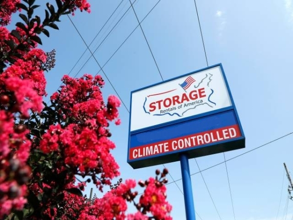 Storage Rentals of America - Wilmington - 1215 Centerville Road