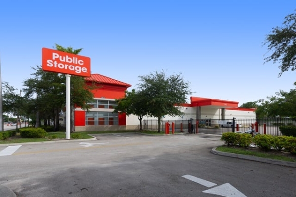 Public Storage - Miami - 10855 NW 7th Ave