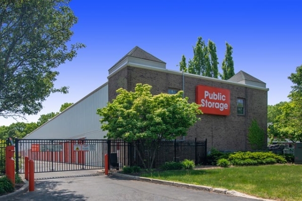 Public Storage - Miller Place - 922 Route 25A