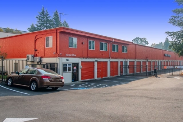 Public Storage - Kirkland - 724 8th St