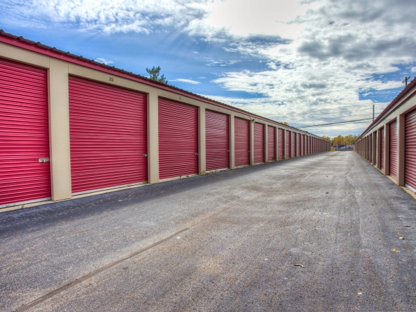 Storage Rentals of America - Westland