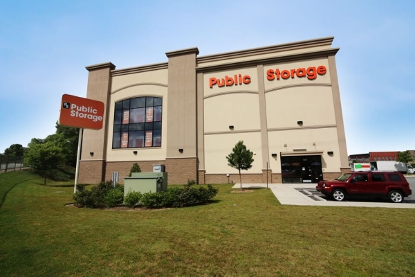 Public Storage - Atlanta - 647 Donald Lee Hollowell Pkwy NW