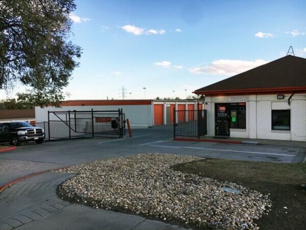 Public Storage - Englewood - 4550 S Federal Blvd