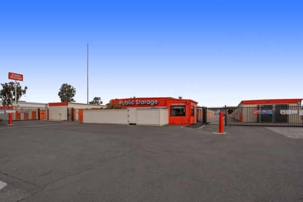 Public Storage - San Carlos - 145 Shoreway Road