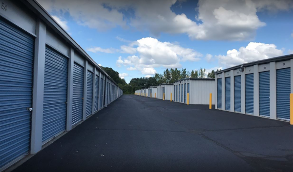 Storage Rentals of America - East Longmeadow - Benton Dr