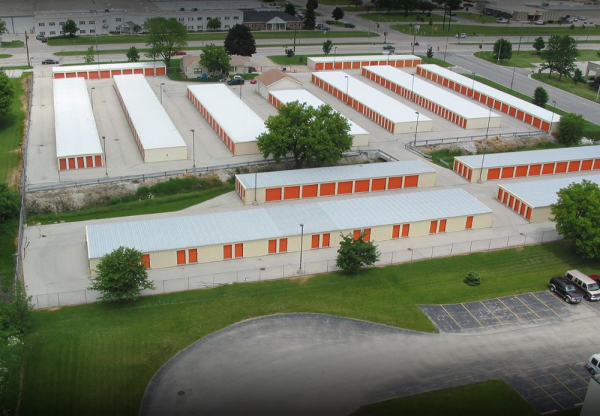 Storage Rentals of America - Oak Creek - W Rawson Ave