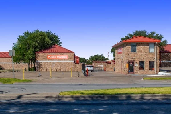 Public Storage - Mesquite - 2023 N Galloway Ave