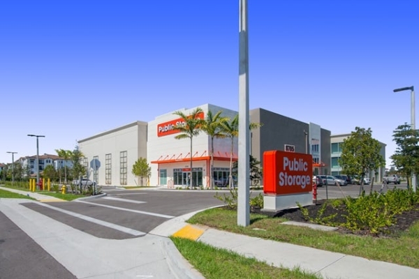 Public Storage - Naples - 8705 Addison Place Dr