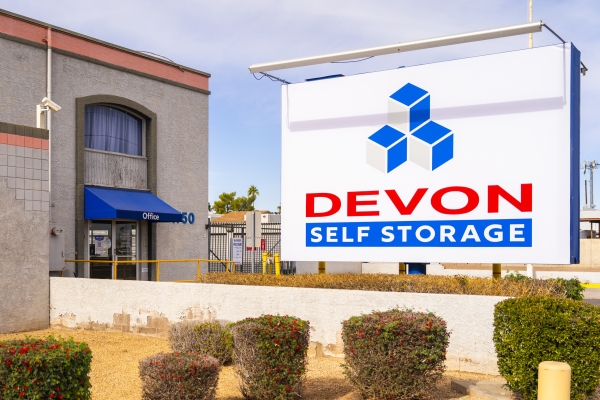 Devon Self Storage - 9247 - COUNTRY CLUB DR