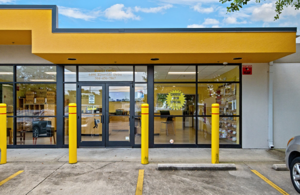 Mini Mall Storage - Metairie - 6400 Riverside Dr