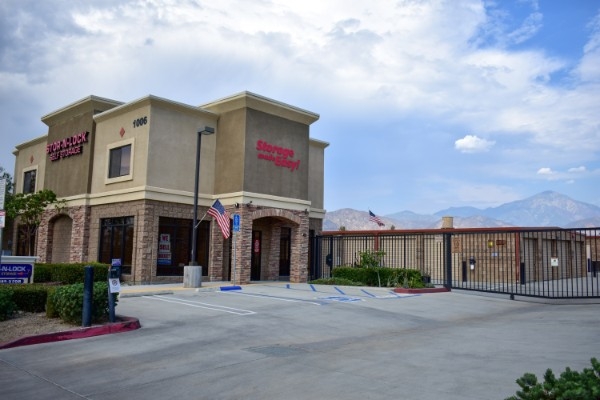 STOR-N-LOCK Self Storage - Redlands - Mentone