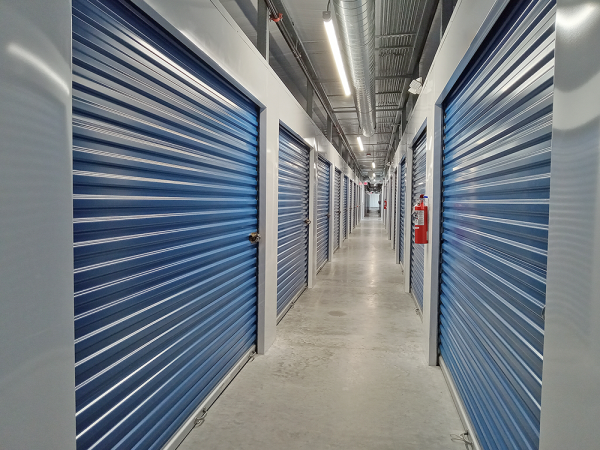 Storage Rentals of America - Blue Heron Blvd