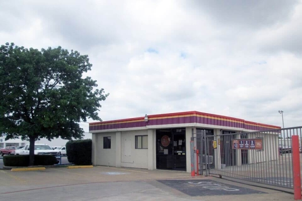 Public Storage - No Richland Hills - 4921 Davis Blvd