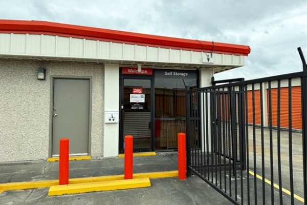 Public Storage - Gretna - 3000 Belle Chasse Hwy