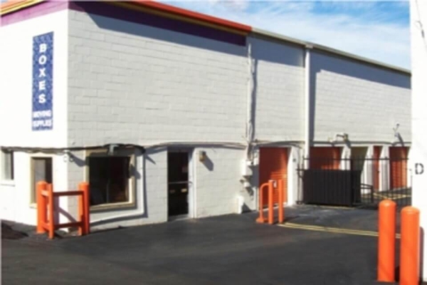 Public Storage - Nashville - 450 McNally Drive