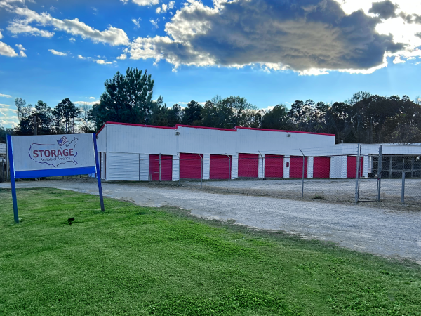 Storage Rentals of America - Chapin - Wessinger Rd