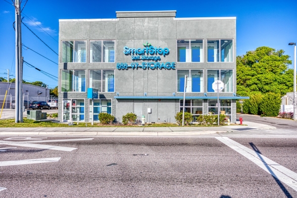 SmartStop Self Storage - Sarasota - 1027 N Washington Bl