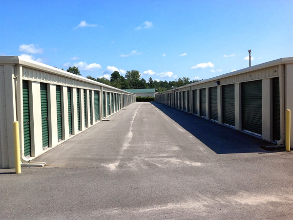 Storage Rentals of America - Aberdeen - Highway NC-211