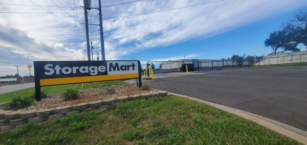 StorageMart - NE Rice Rd