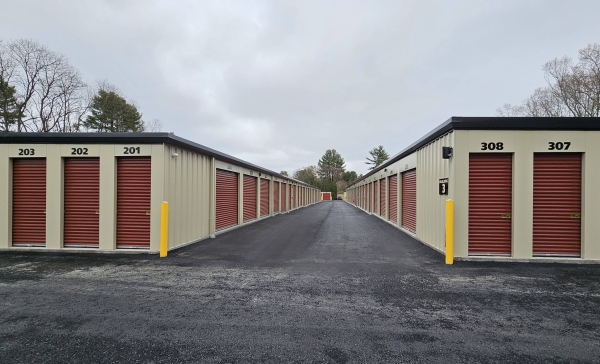 Groveland Self Storage - Salem St