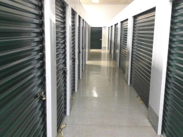 Devon Self Storage - 9232 - 6000 GARNERS