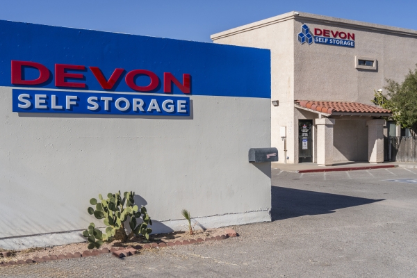 Devon Self Storage - 9252 - TUSCON