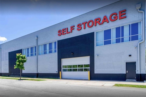 StorageMart- S 28th St