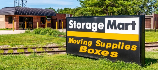 StorageMart - S 13th St