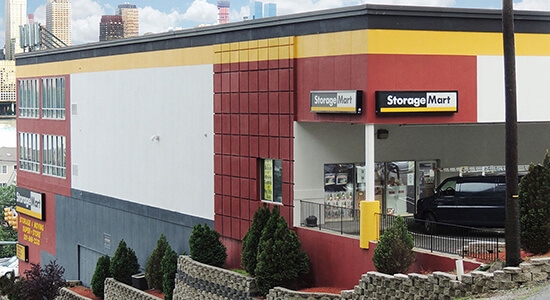 Manhattan Mini Storage - River Rd