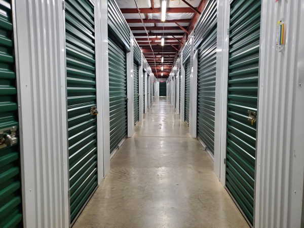 Storage Sense - Shreveport - 2121 W Bert Kouns - Self Service