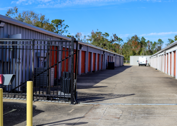 Storage Sense - Moss Bluff