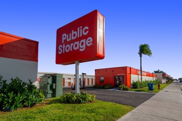 Public Storage - Ft Lauderdale - 5850 NW 9th Ave