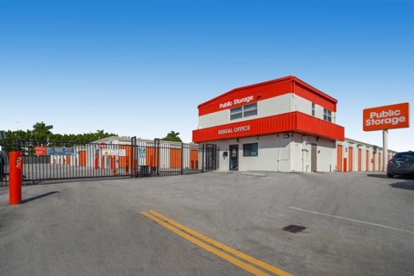 Public Storage - Miami - 2445 NW 38th Street