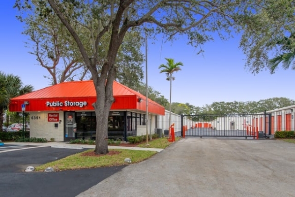 Public Storage - Greenacres - 6351 Lake Worth Rd