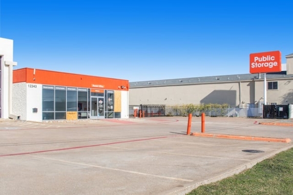 Public Storage - Dallas - 12343 E Northwest Highway